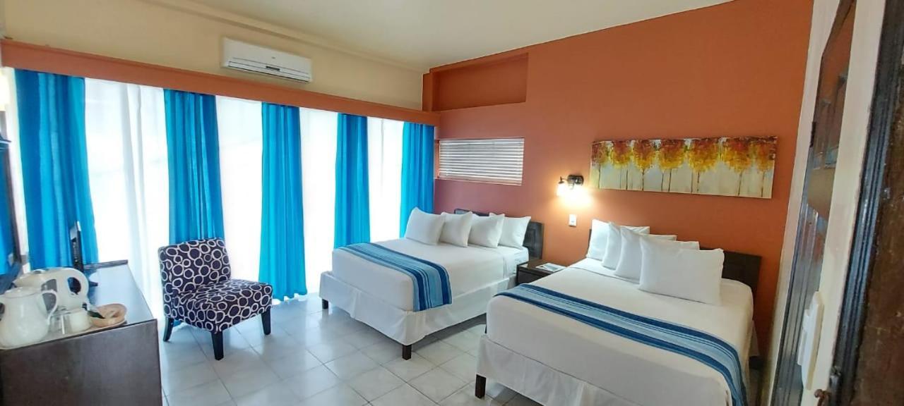 Tropikist Beach Hotel And Resort Crown Point Exterior foto